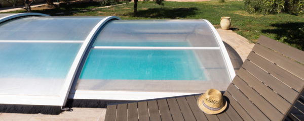 abri de piscine